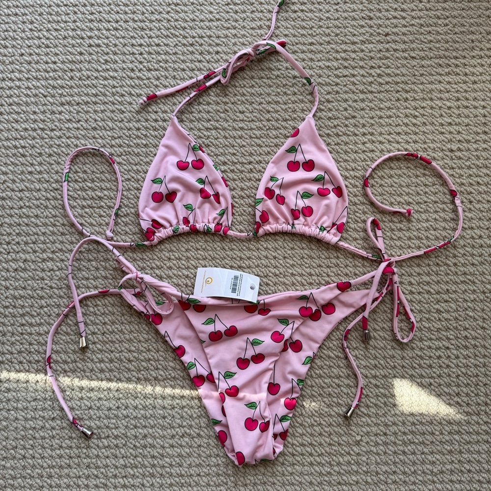 NWT Plumeria Pink Cherry-Print Bikini Set Size S